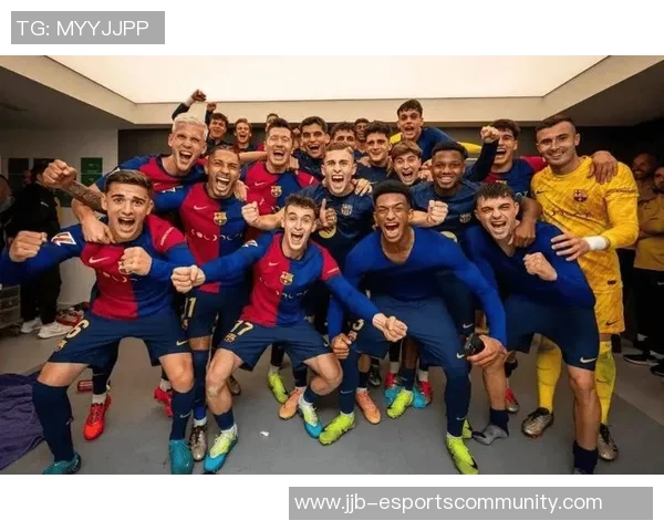 意甲焦点战巴萨狂胜皇马五球大捷乌龙球瞬间点燃全场激情