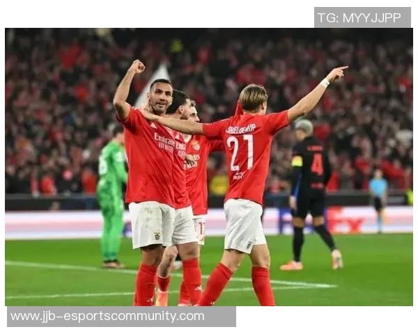 德甲激战曼联逆转本菲卡补时绝杀引爆全场激情数据分析揭秘