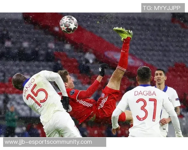 欧冠激战莱比锡与波尔图握手言和红牌事件引发全场热议 欧冠激战莱比锡与波尔图握手言和红牌事件引发全场热议