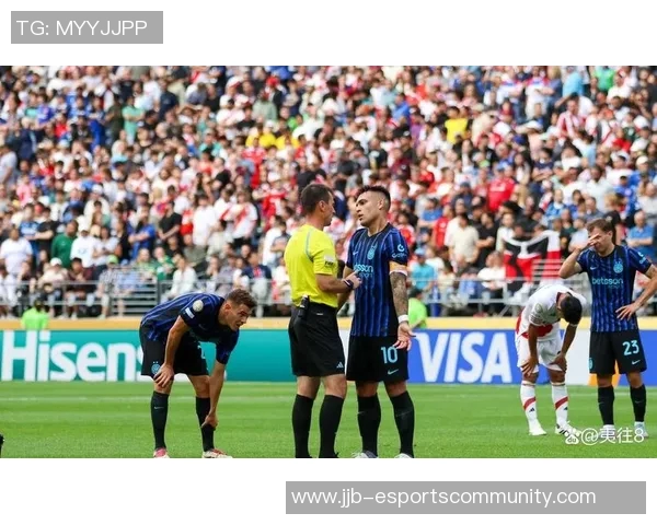 国米在足总杯中以3-0战胜热刺精彩瞬间引发全场狂欢集锦回顾