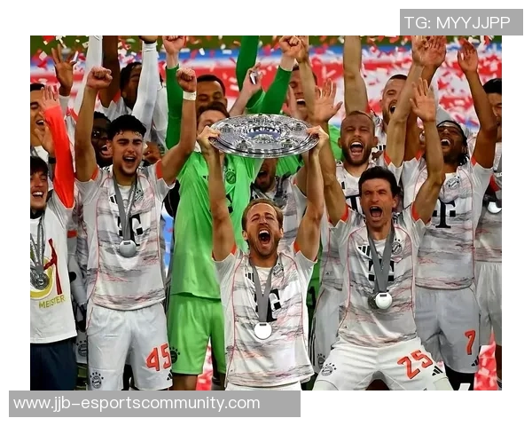 国王杯激战热刺与皇马战平双方防线坚固引发全场热议 国王杯激战热刺与皇马战平双方防线坚固引发全场热议