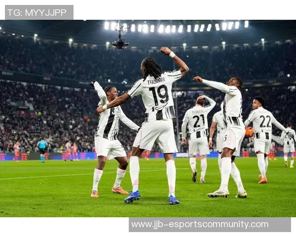 意甲经典对决拜仁逆转尤文图斯精彩瞬间回顾十大进球引发全场热烈反响 意甲经典对决拜仁逆转尤文图斯精彩瞬间回顾十大进球引发全场热烈反响