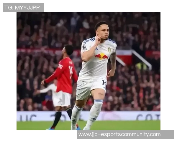 国王杯曼联逆袭莱比锡争议判罚引发全场热议与惊喜